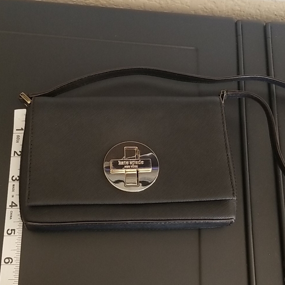 kate spade Handbags - Kate spade Newbury Sally Crossbody